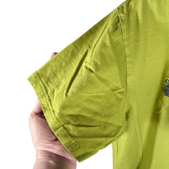 3/$20 Marmot Mountain Works Men's Adult Medium Green S/S Graphic T-Shirt Beavers - Picture 7 of 9